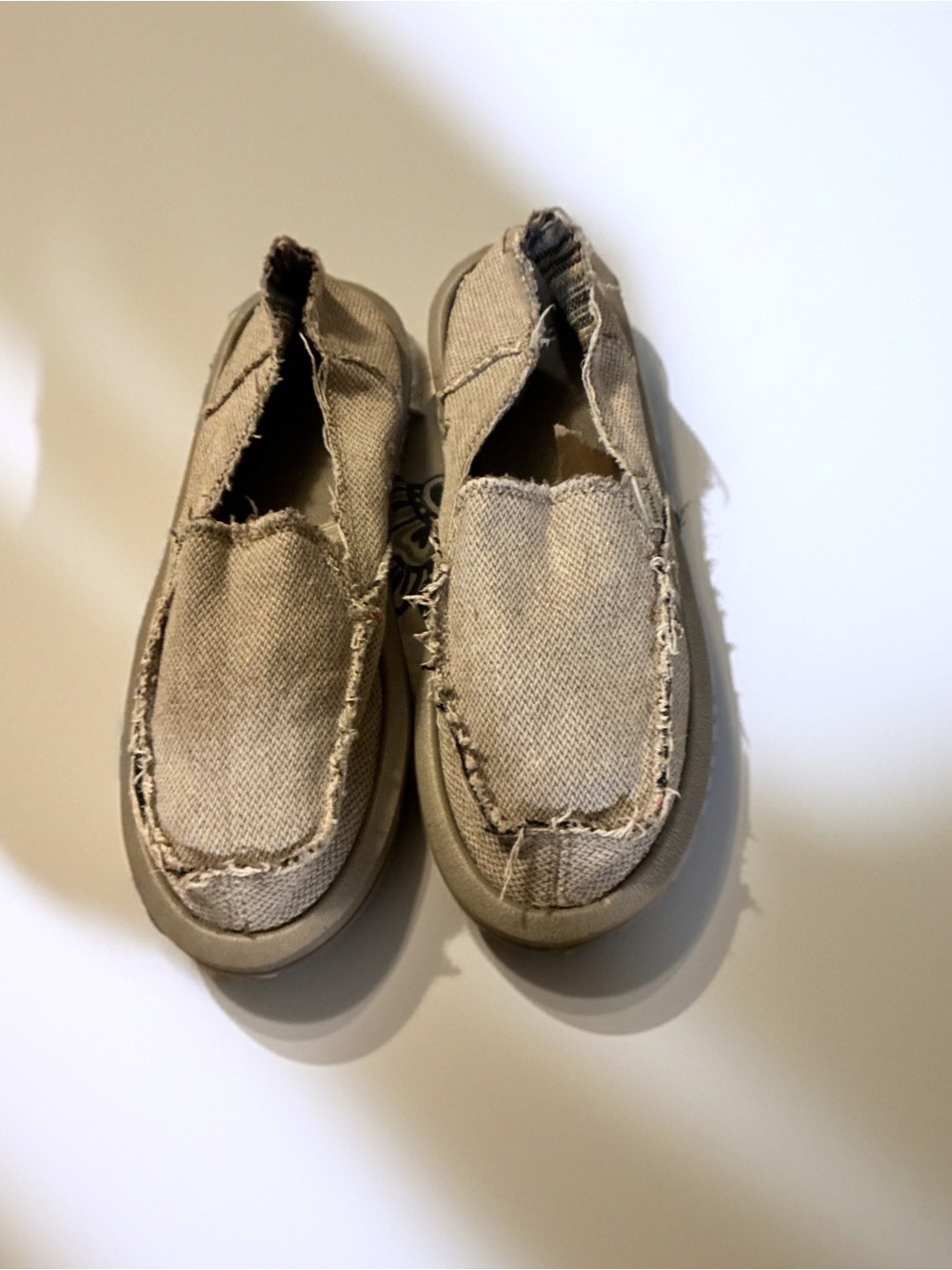 Kids Casual Slip-On Canvas Shoes in Beige